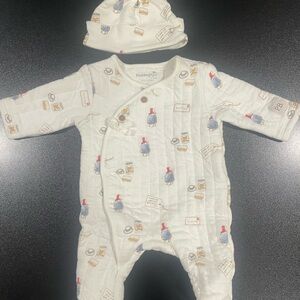 Paddington 1mo. Quilted Button Up PJs. Matching Hat 🐻 🥪
